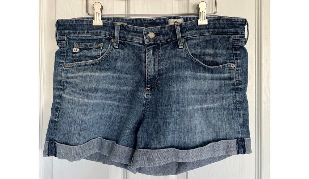 AG The Hailey Ex-Boyfriend Roll Up Jean Denim Shorts Size 31 ( US 10-12)
